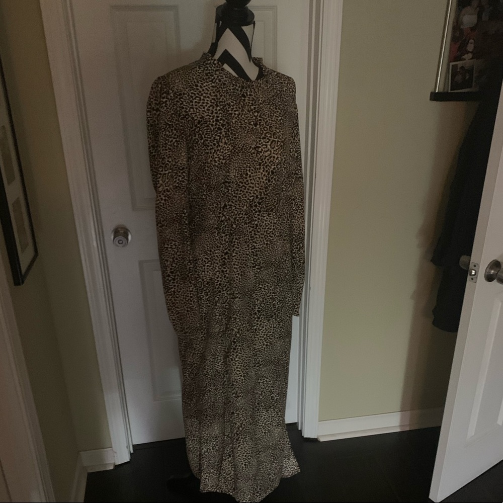 Dress made by top shop for tall woman.